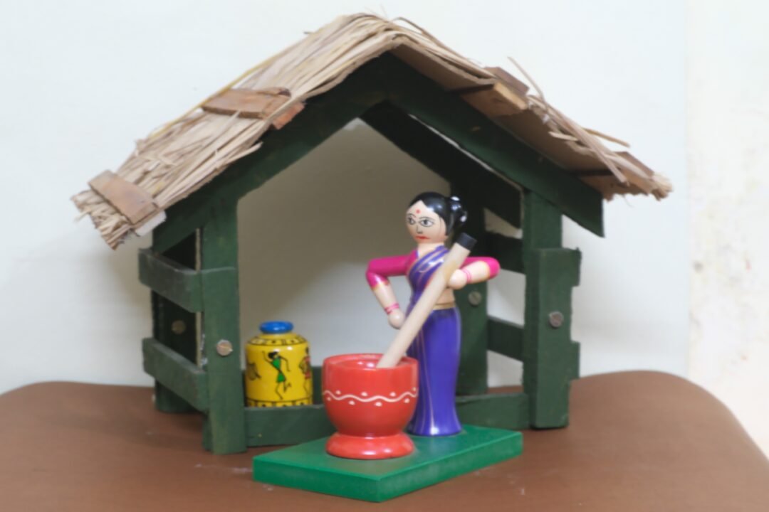 Doll Village Urli Lady