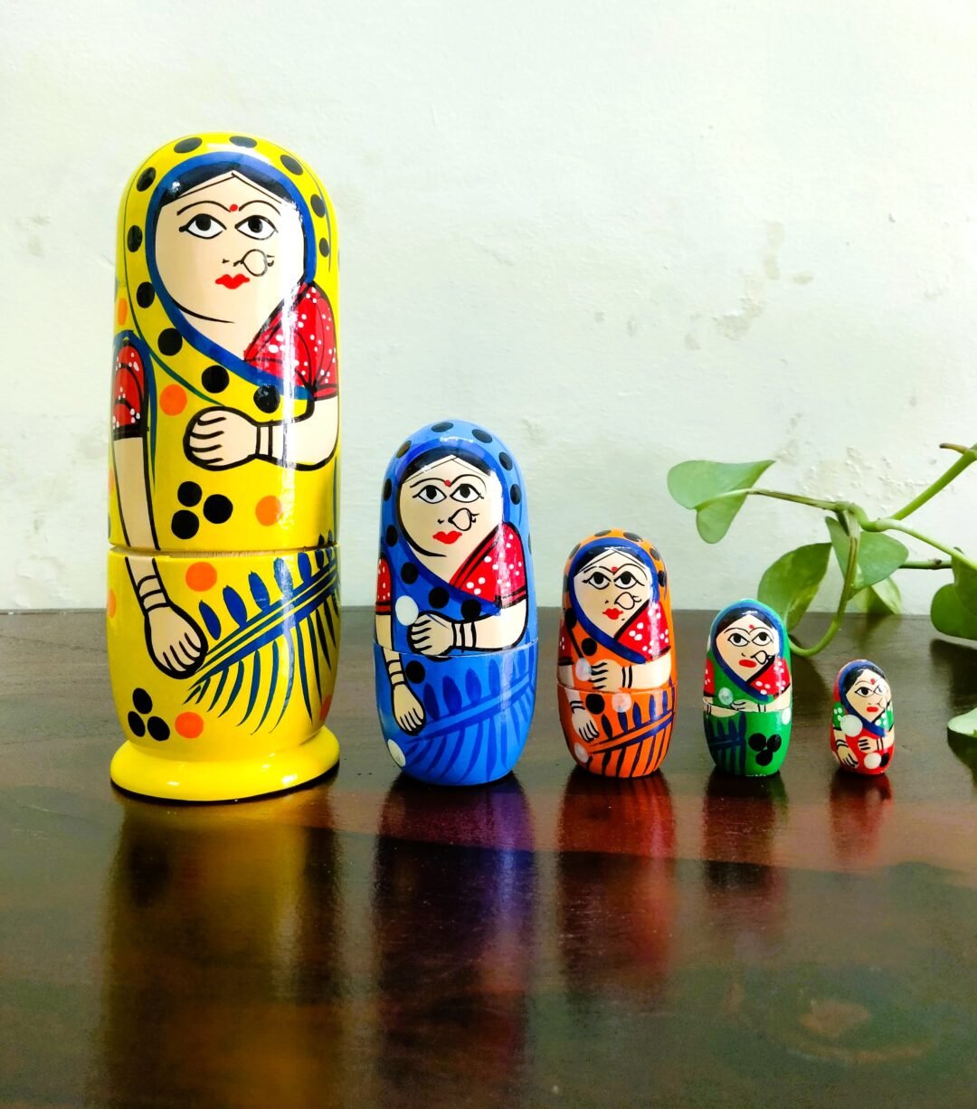 Nesting Doll S05 Yellow