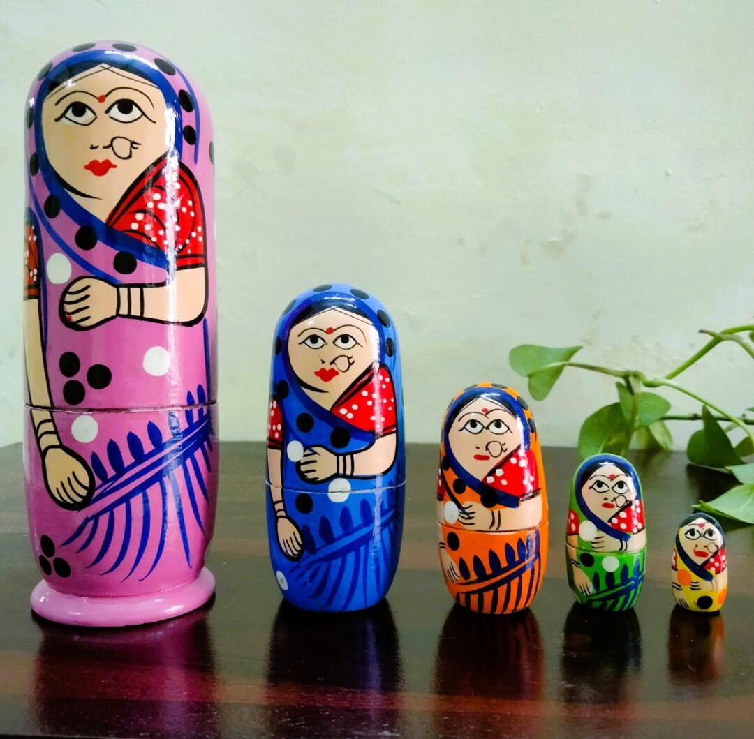 Nesting Doll S05 Pink